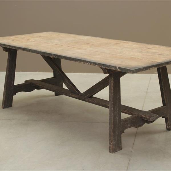 Tables - Picture 8